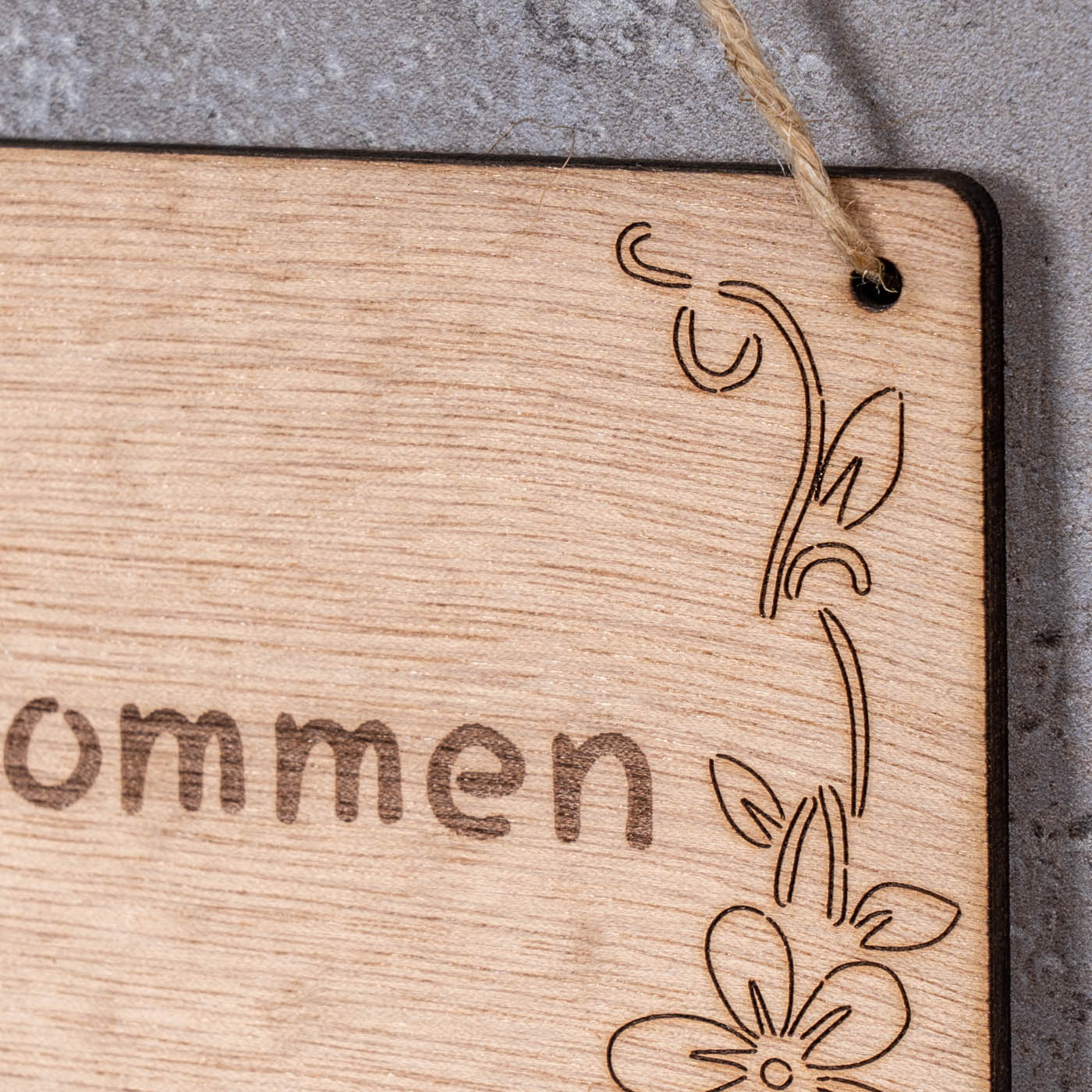 Schild Willkommen 13x8cm Birkenholz Holzschild Blumen Deko Holz Anhänger