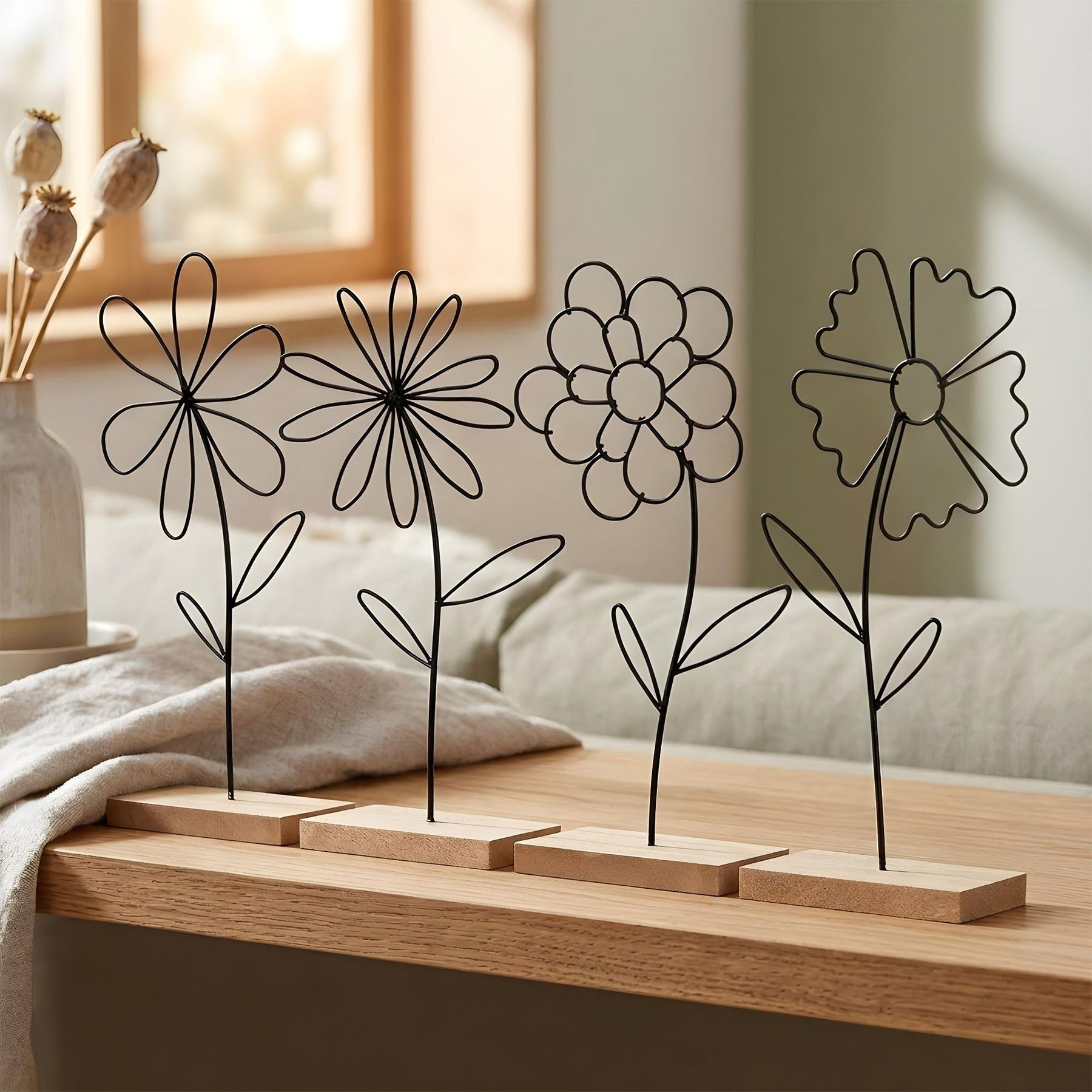 Blumen Deko Aufsteller 4er Set Metall Schwarz MDF Holzsockel Modern Tischdeko