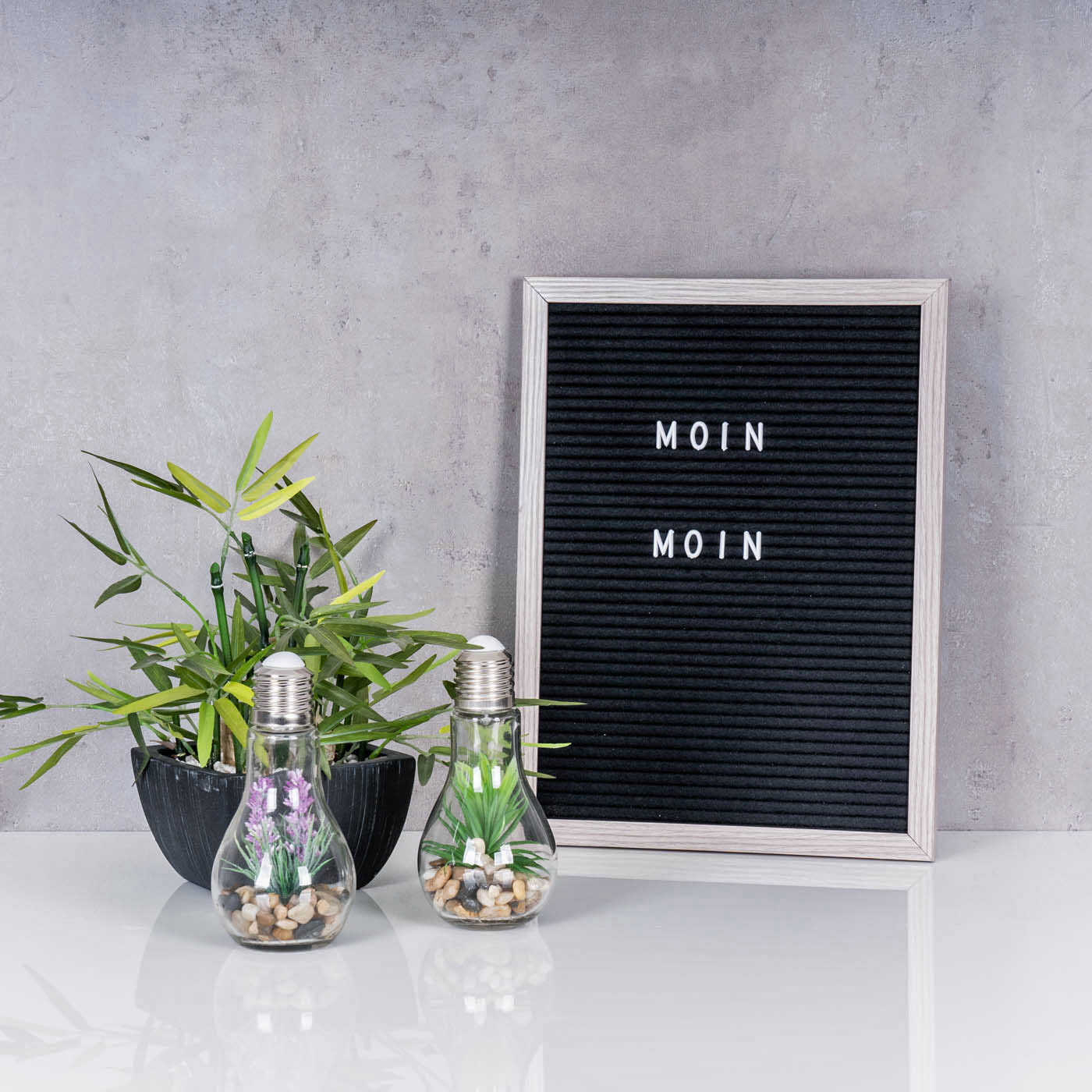 Buchstaben Tafel Holz 30x40cm Letter Board Eiche gekälkt Stoff Stecktafel Wanddeko