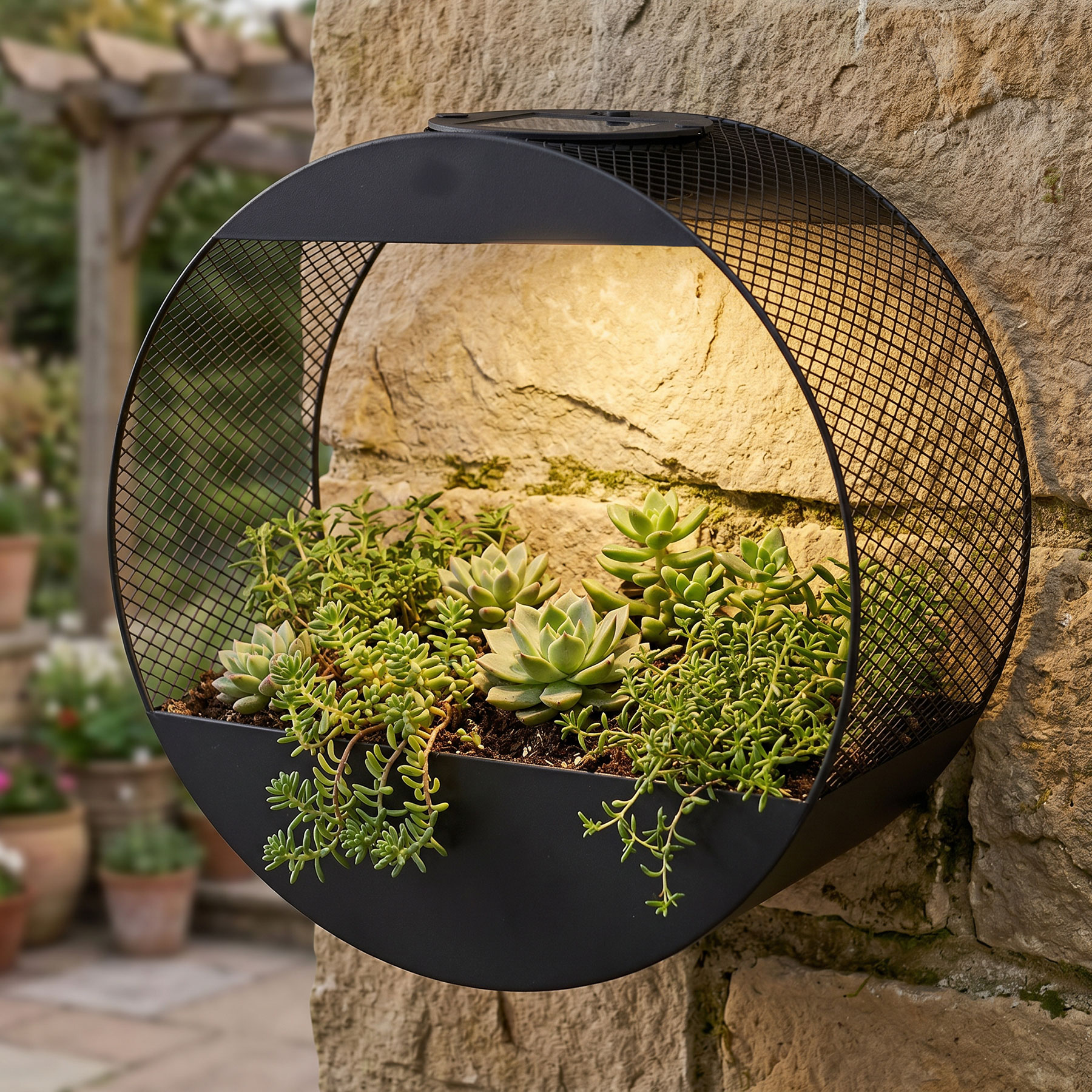 Solar Wandlampe Blumentopf Metall Schwarz - LED Gartenleuchte Industrial Design