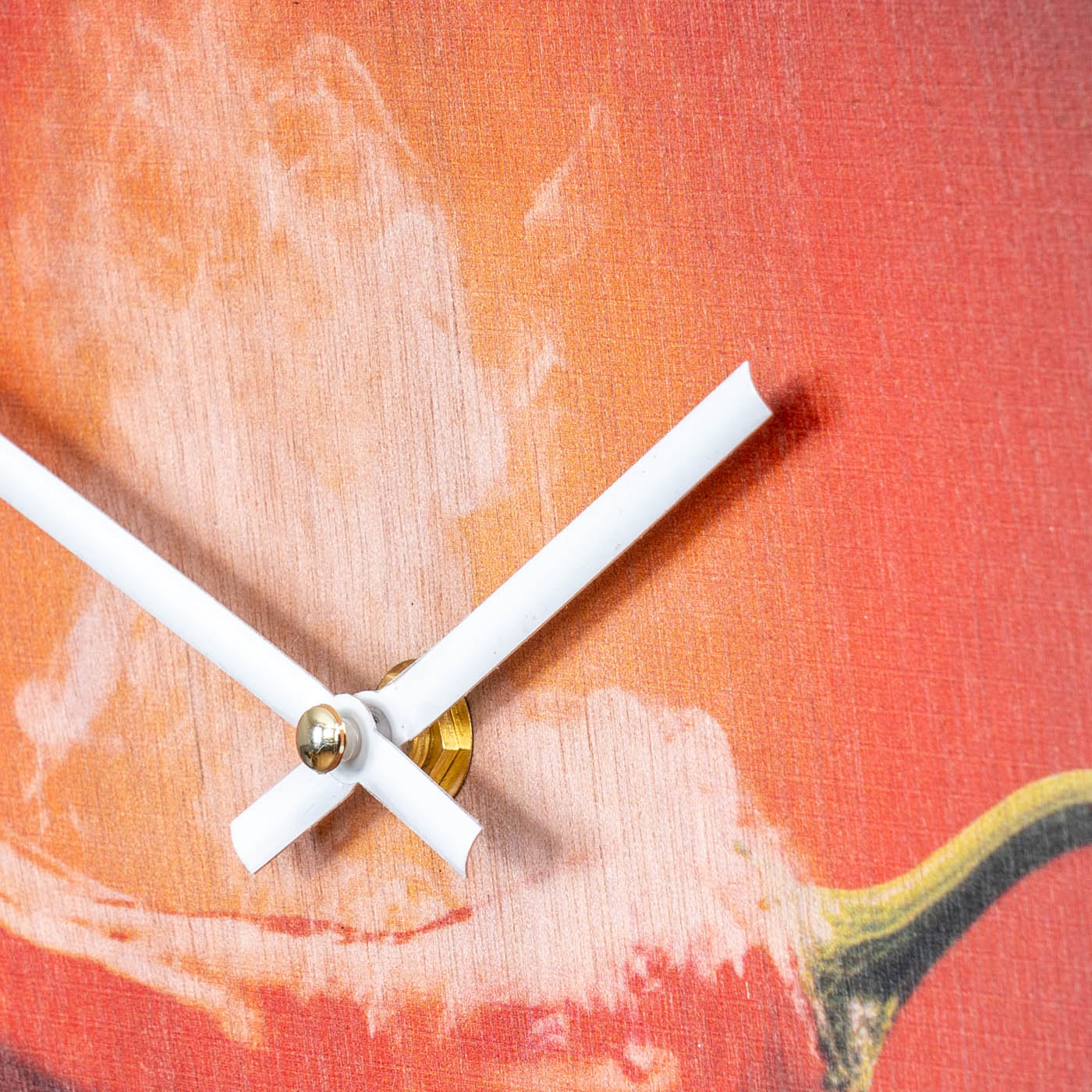 Wanduhr Holz 30x30cm Rund Holzuhr Uhr Holzbild Küche Chili Peperoni Deko