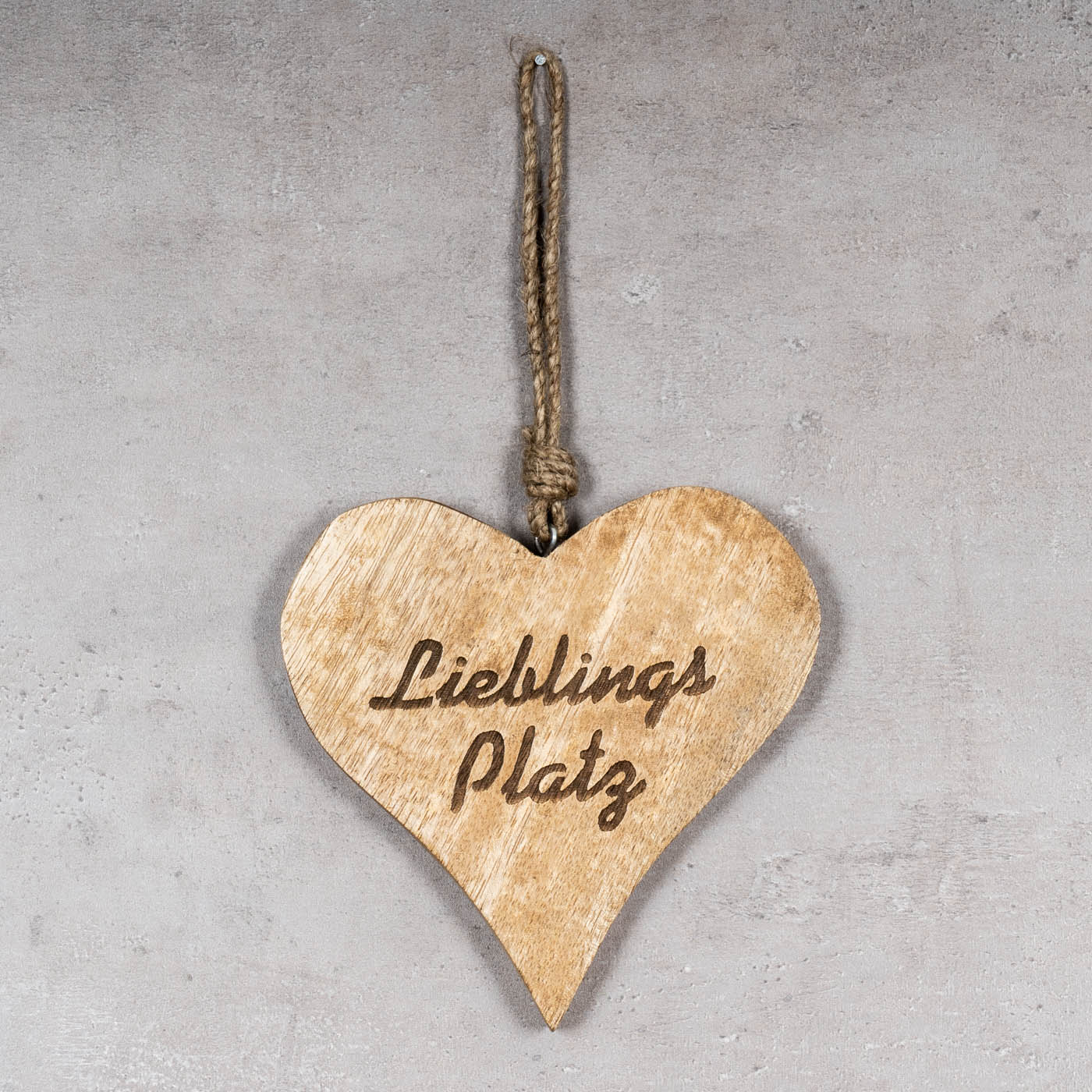 Aufhänger Lieblingsplatz H15cm Herz Mango Holz Schriftzug Wand-Deko Türschild