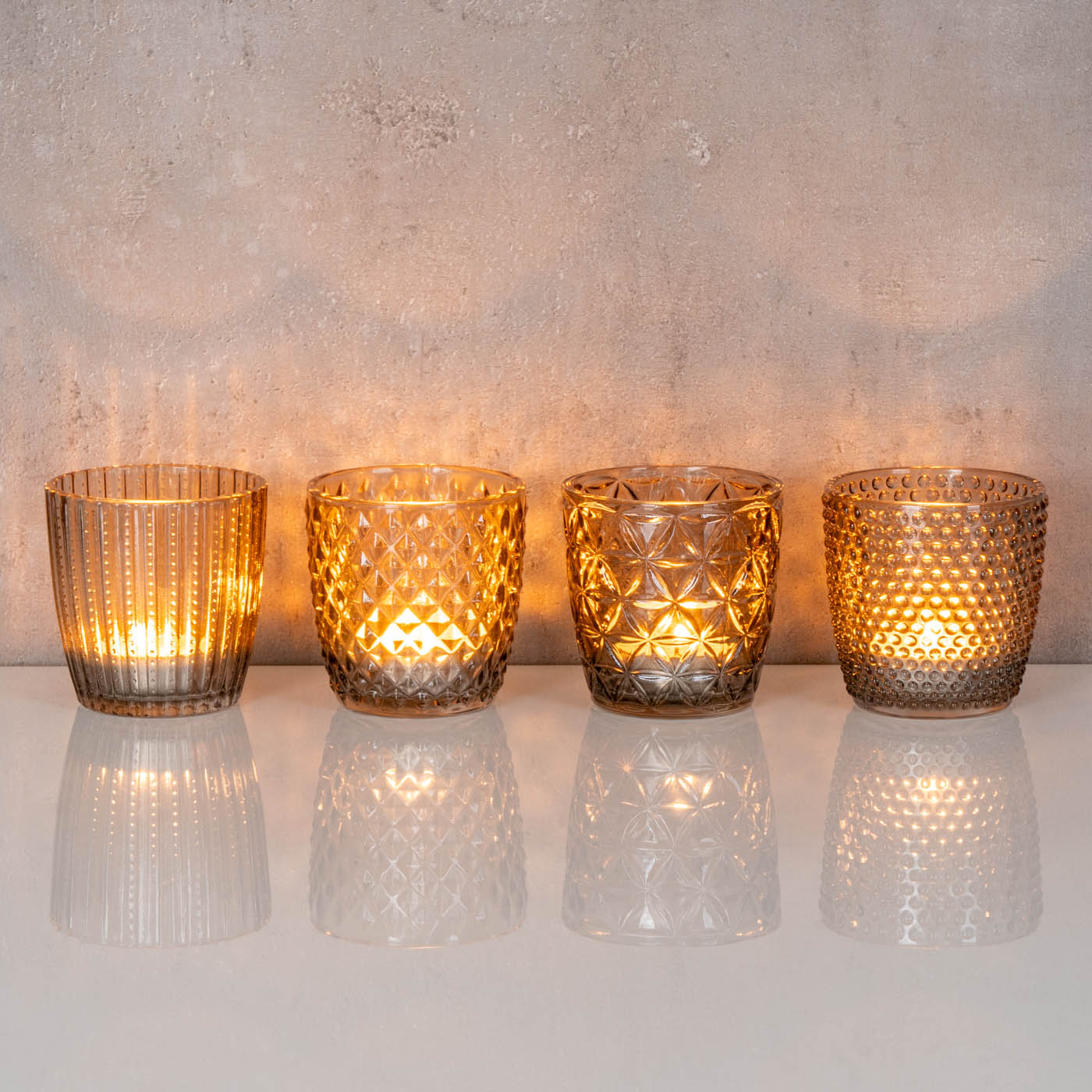 4er Set Windlicht H7,5cm Glas Grau Teelichthalter Tischdeko Kerzen Retro Deko