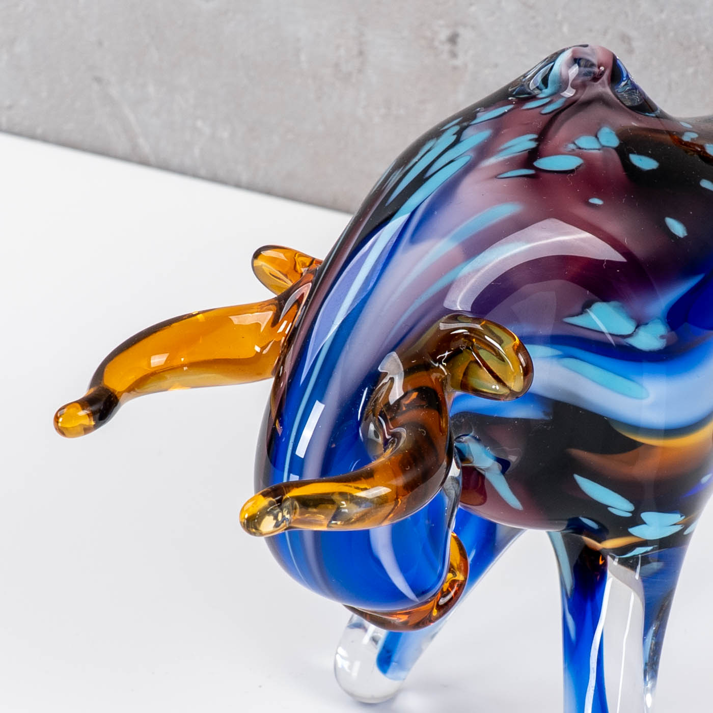 Glasfigur Stier 22x13cm Design Skulptur Bulle Handarbeit Stierfigur Glas Deko Unikat