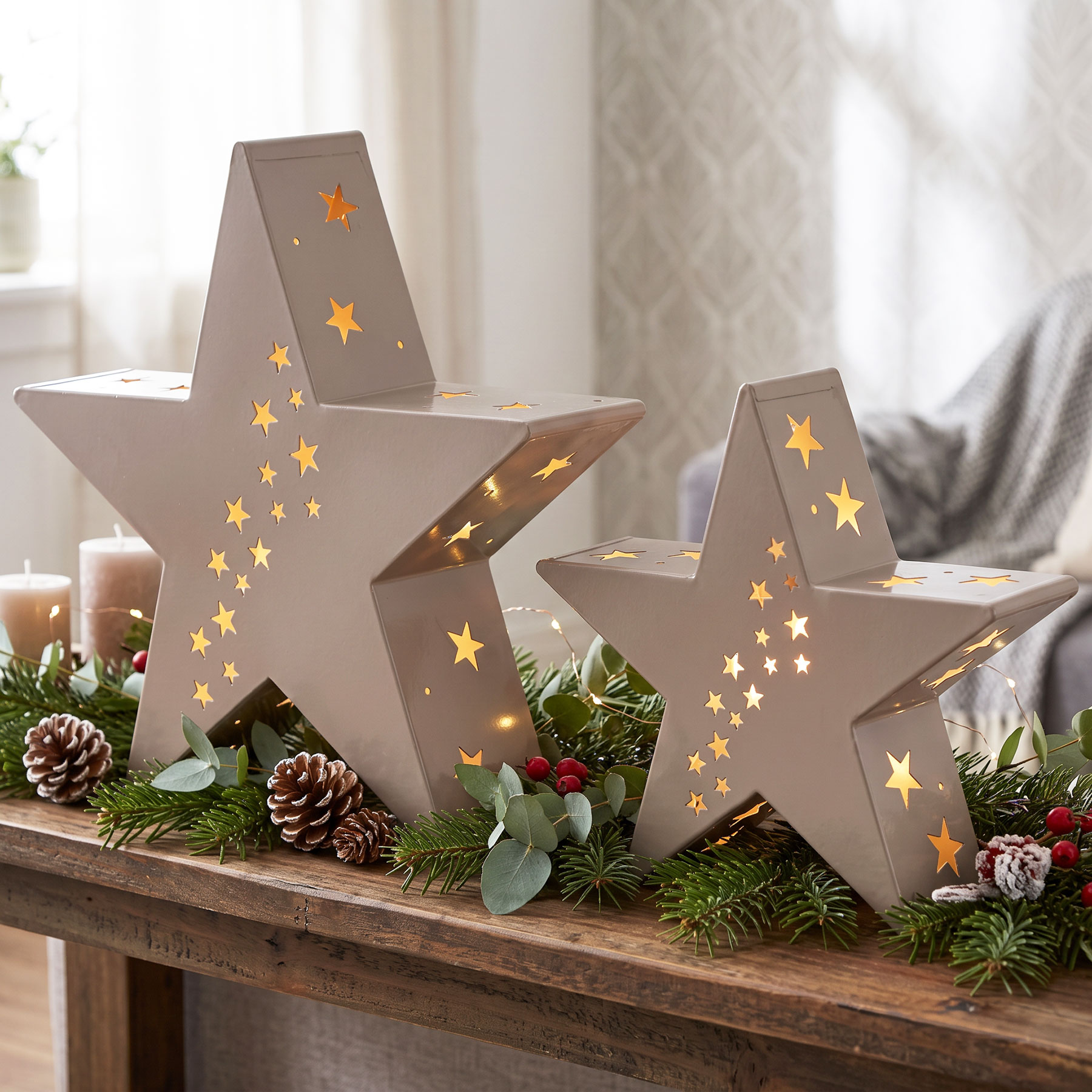 2er Set Kerzenhalter 30-45cm Laterne Stern Metall Beige Weihnachtsdeko Aufsteller