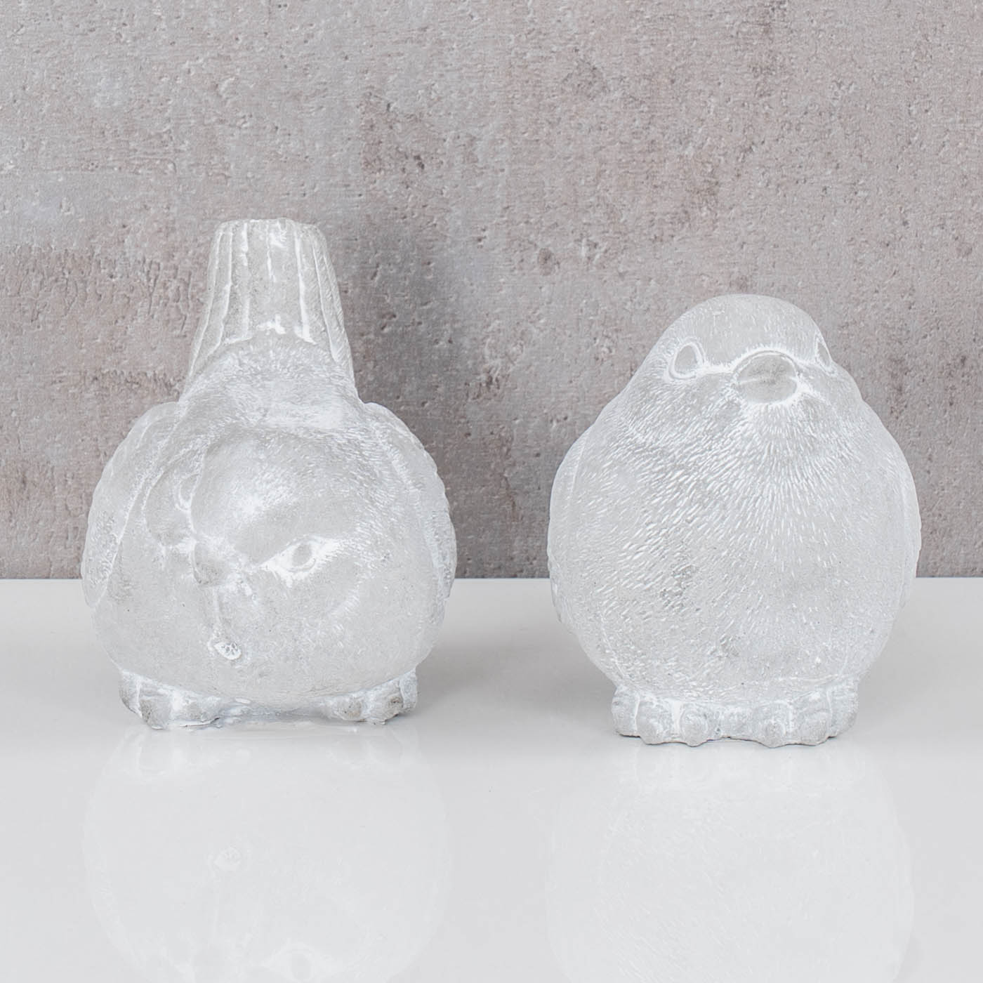 2er Set Dekofigur Vogel Beton Grau Weiß Gartenfigur Gartendeko Tischdeko Aufsteller