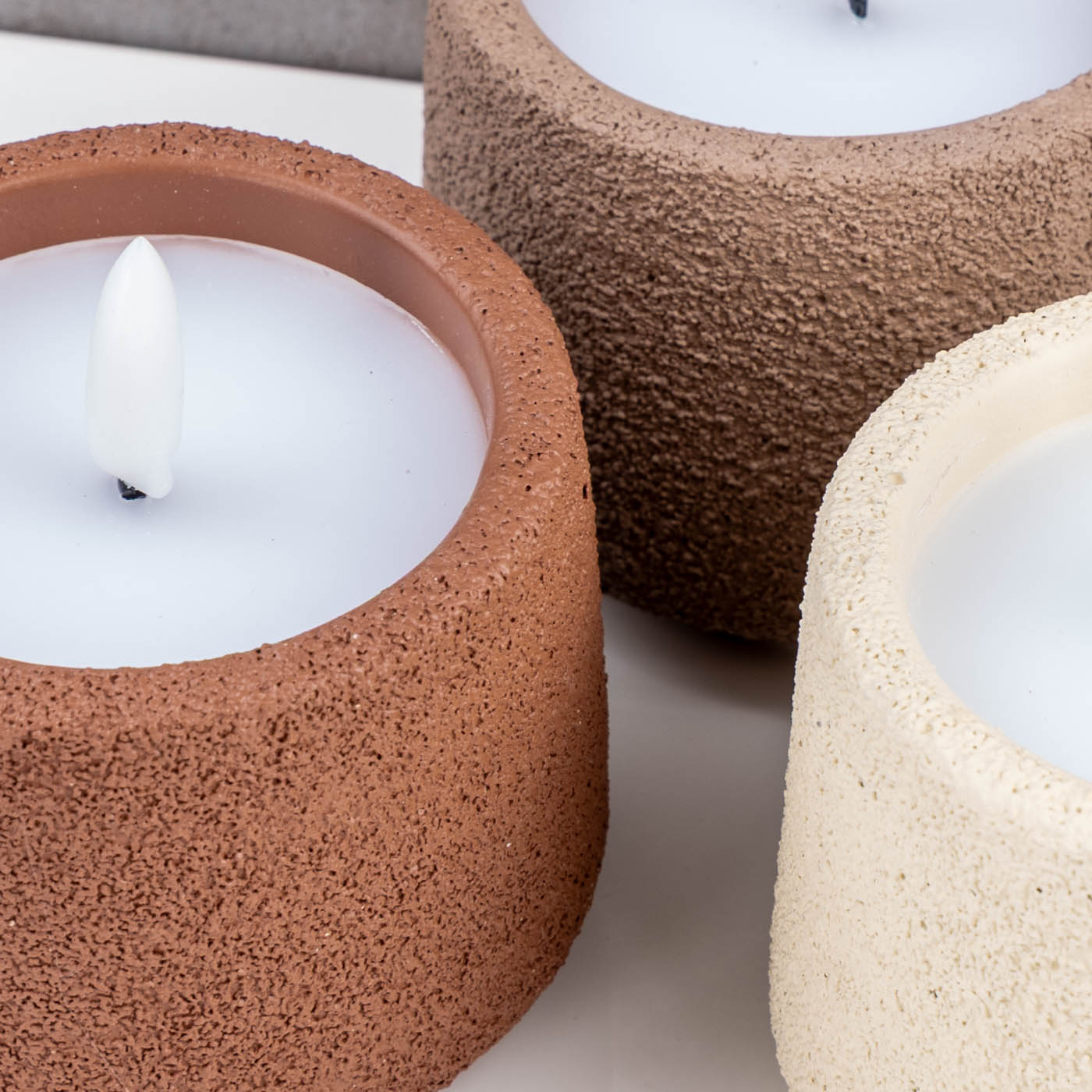 3er Set LED Kerzen mit Timer Echtwachs Beton Braun Beige Tischdeko Boho Stil