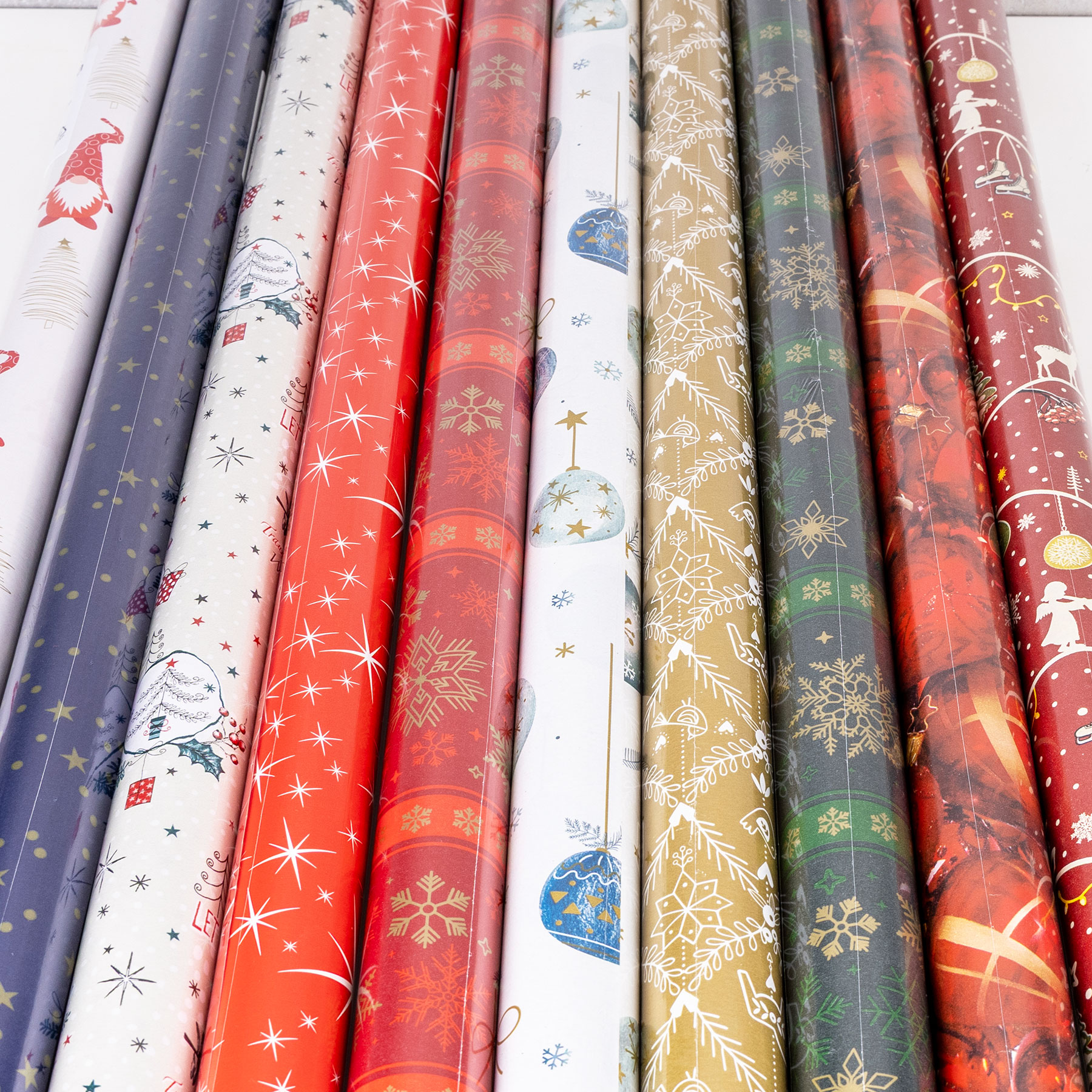 10er Set Geschenkpapier 70x200cm Bunt Advent Weihnachten Weihnachtspapier Sterne