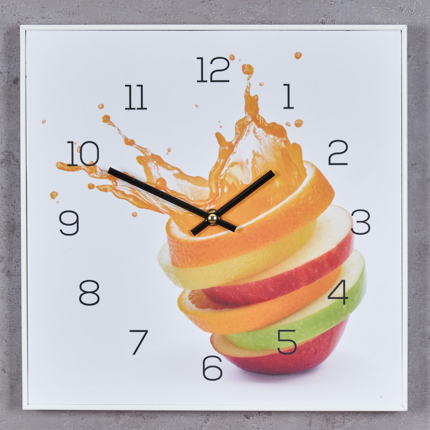 Wanduhr 30x30cm Uhr PVC Rahmen Weiß Orange Apfel Wasser Frucht Küche Wanddeko
