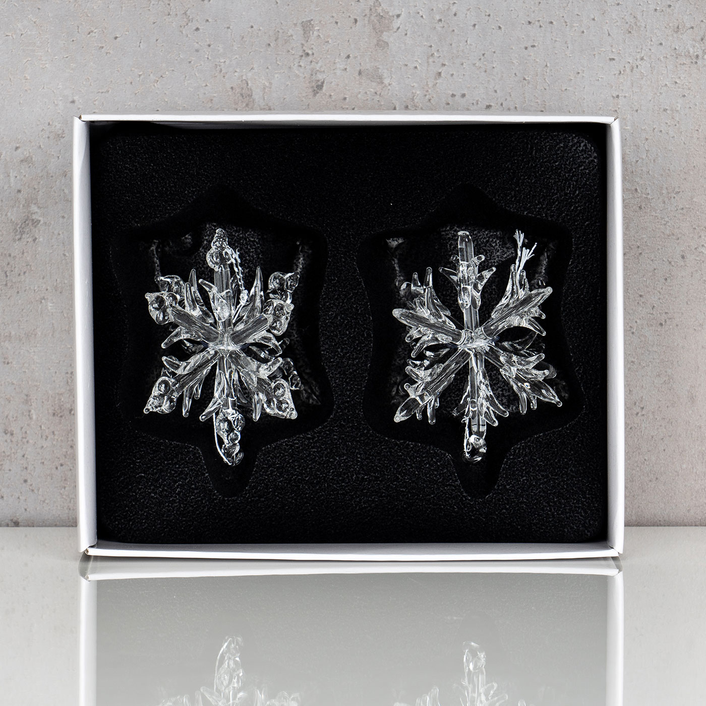 2x Deko Anhänger Schneeflocke Glas 5x6cm Winterdeko Weihnachtsdeko Baumschmuck