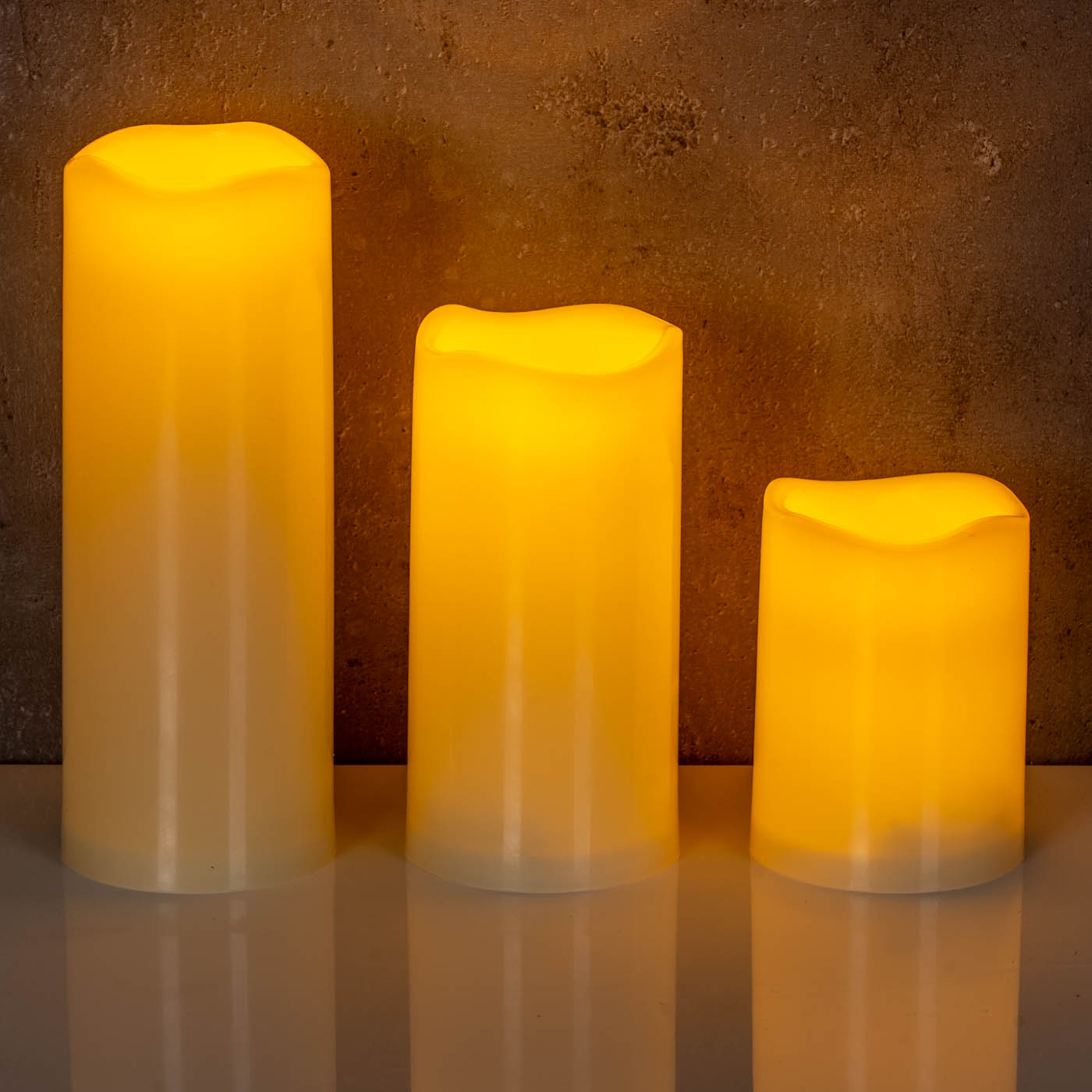 3er Set Flammenlose LED Kerzen Timer Warmweiß Stumpenkerzen Kerzenlicht Tischdeko
