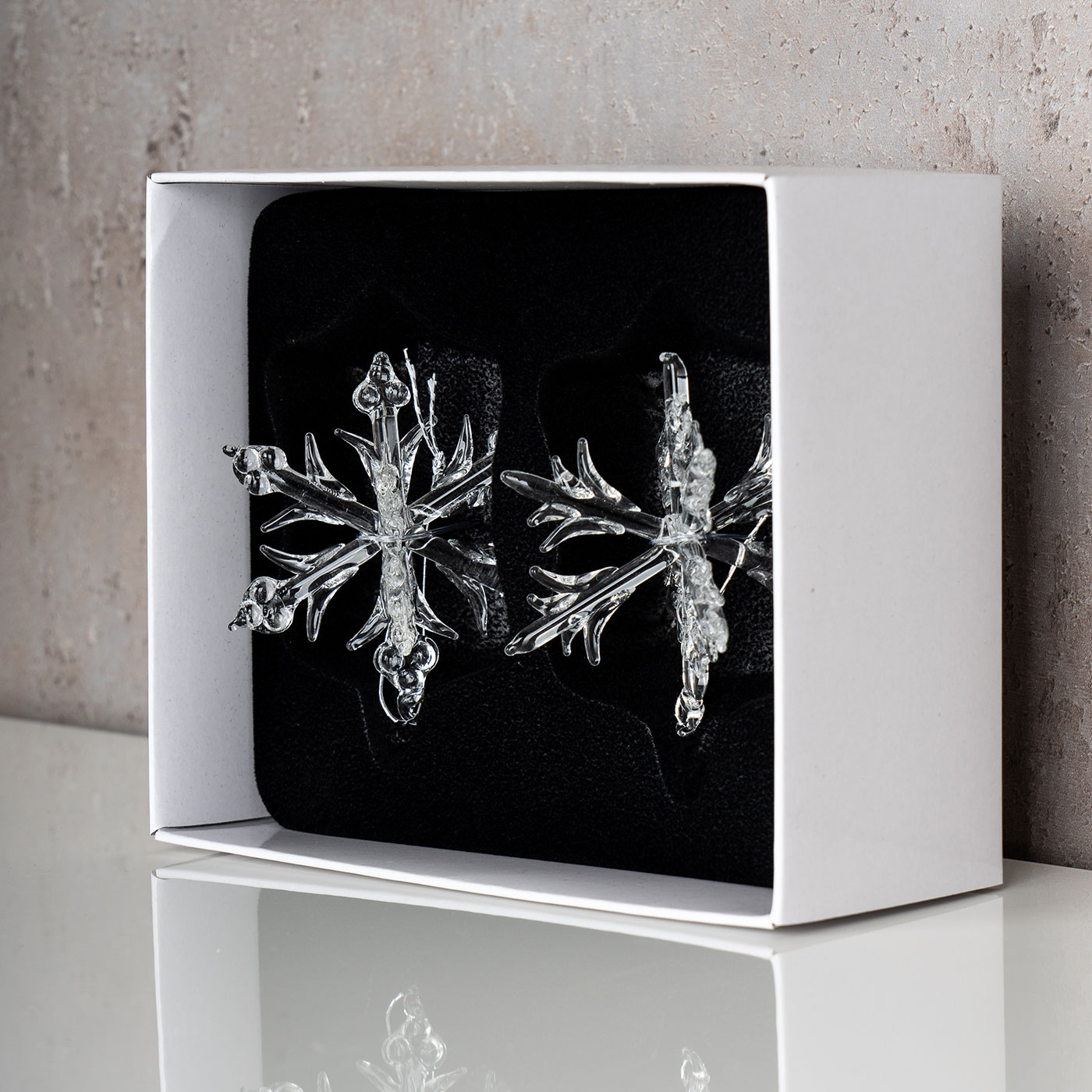 2x Deko Anhänger Schneeflocke Glas 5x6cm Winterdeko Weihnachtsdeko Baumschmuck