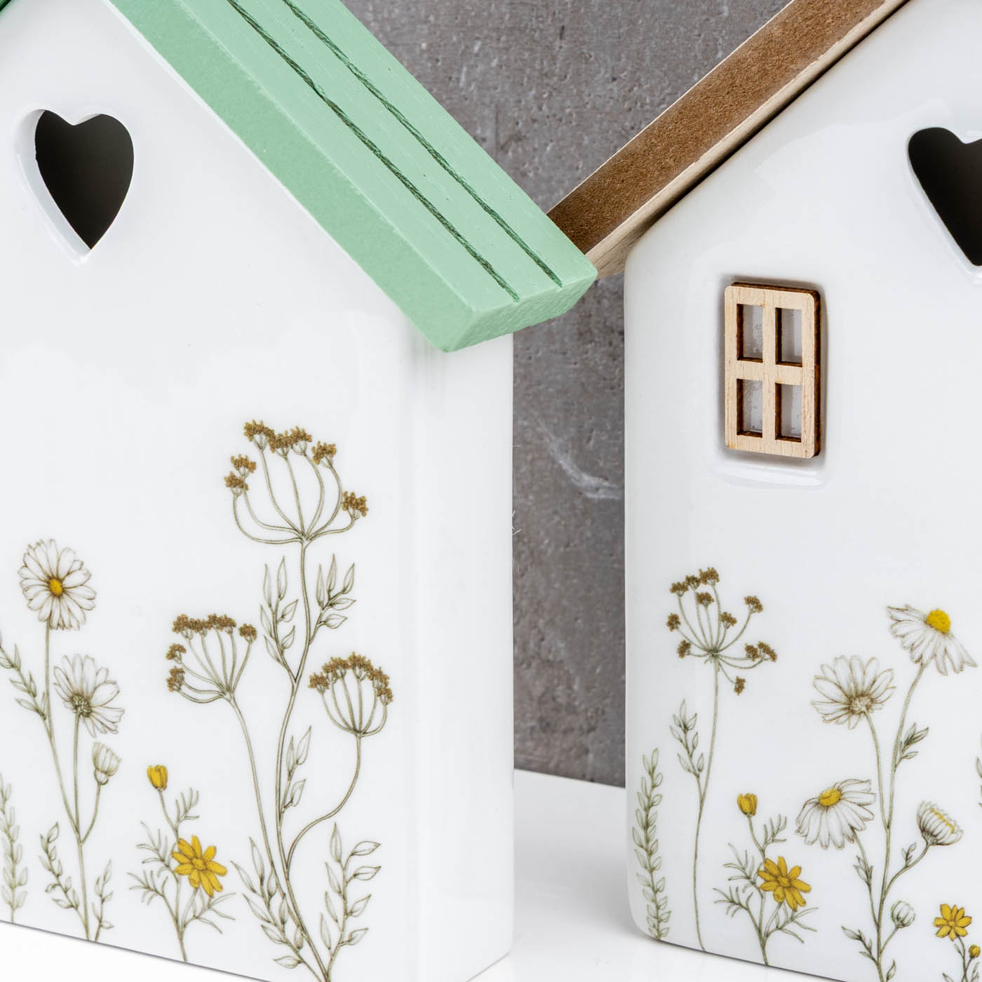 2er Set Deko Aufsteller Haus H18cm Porzellan MDF Holz Blumen Tischdeko Frühling
