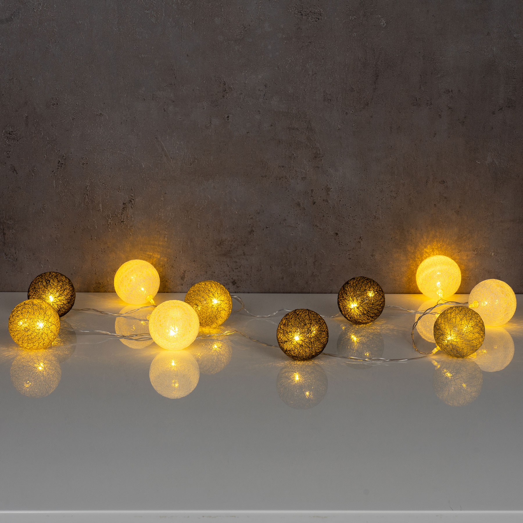10er Lichterkette LED Ø6cm Kugeln Girlande Lampions Baumwolle Grau Deko