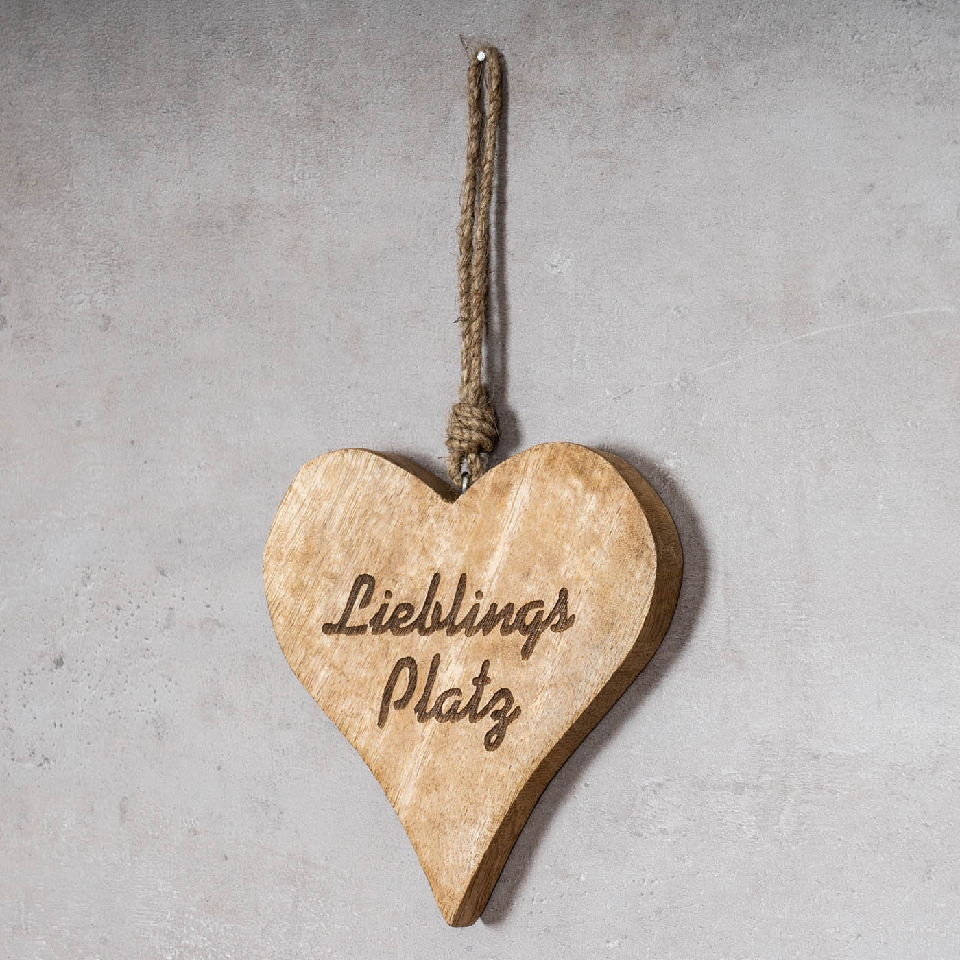 Aufhänger Lieblingsplatz H15cm Herz Mango Holz Schriftzug Wand-Deko Türschild
