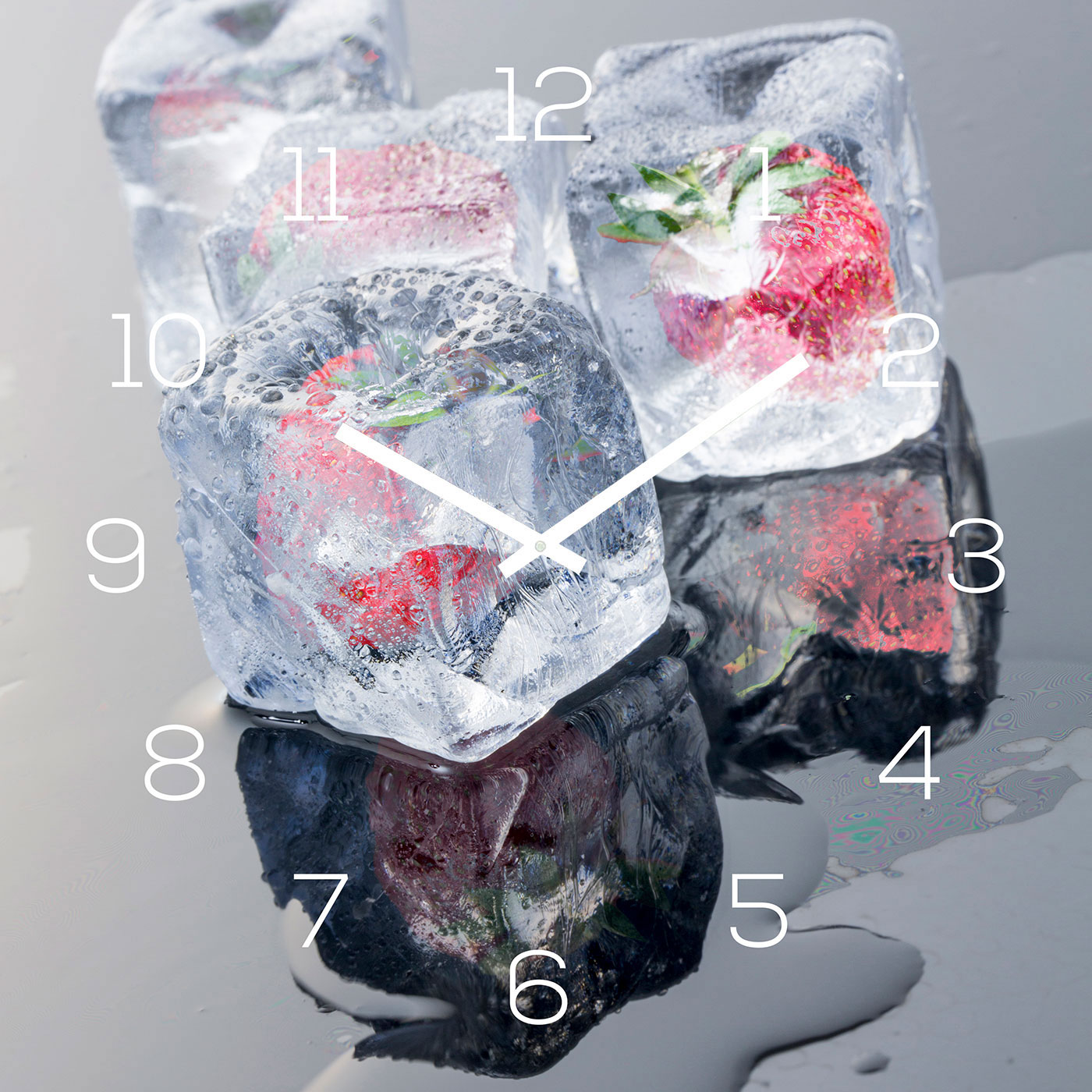 Wanduhr Glas 30x30cm Eiswürfel Erdbeere Frucht Glasuhr Uhr Glasbild Küche Deko