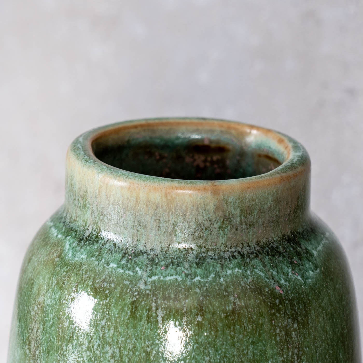 Blumenvase H17cm Vase Porzellan Grün Taupe Tischdeko Dekovase Deko Porzellanvase